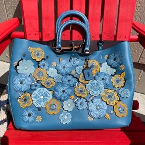 Coach Tea Rose Purse